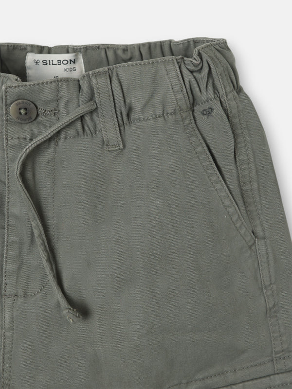 PANTALÓN CARGO VERDE