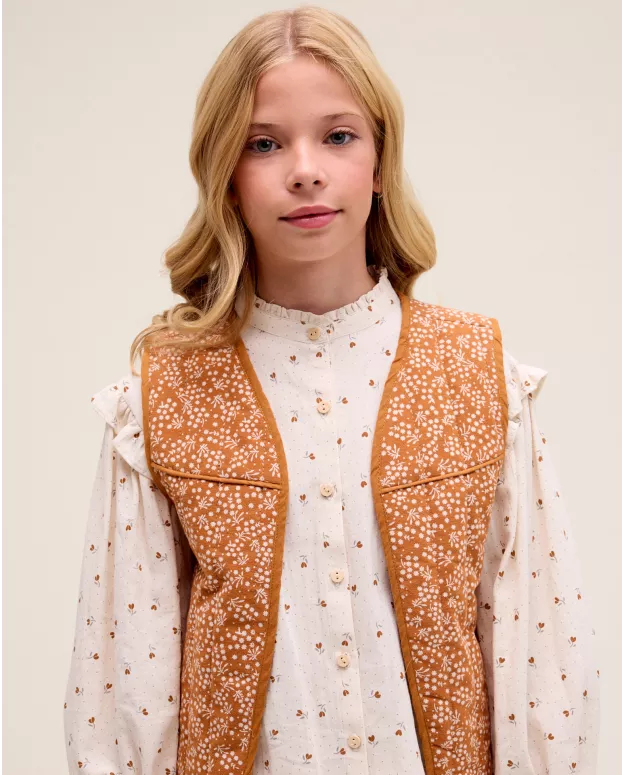 CHALECO CANELA FLORECILLAS