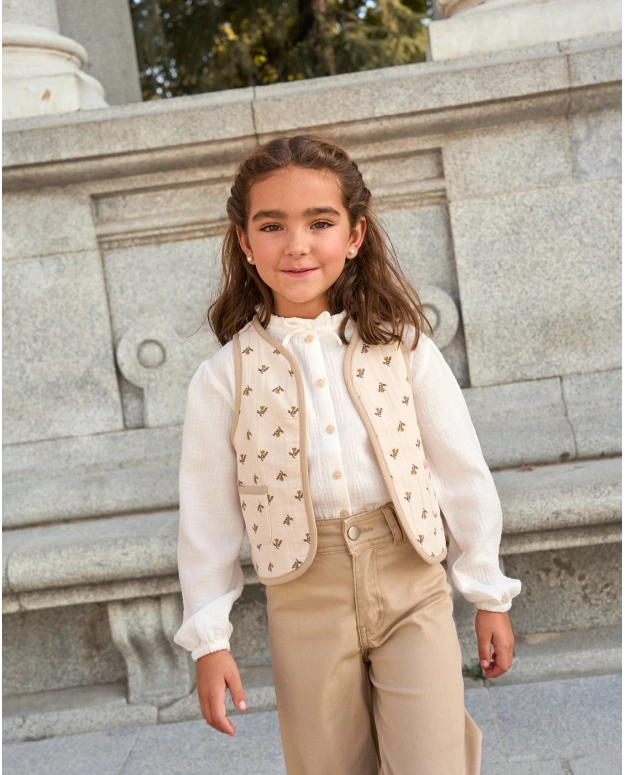 CHALECO FLORES MOSTAZA