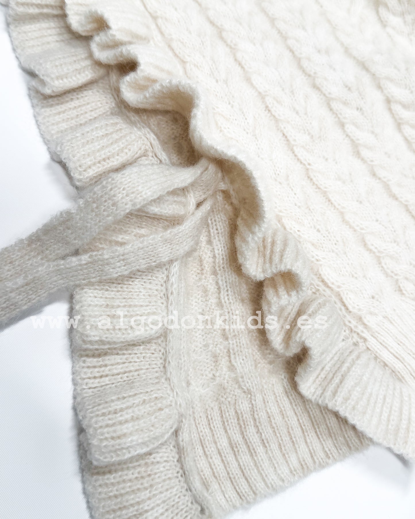 CHALECO TRENZADO BEIGE