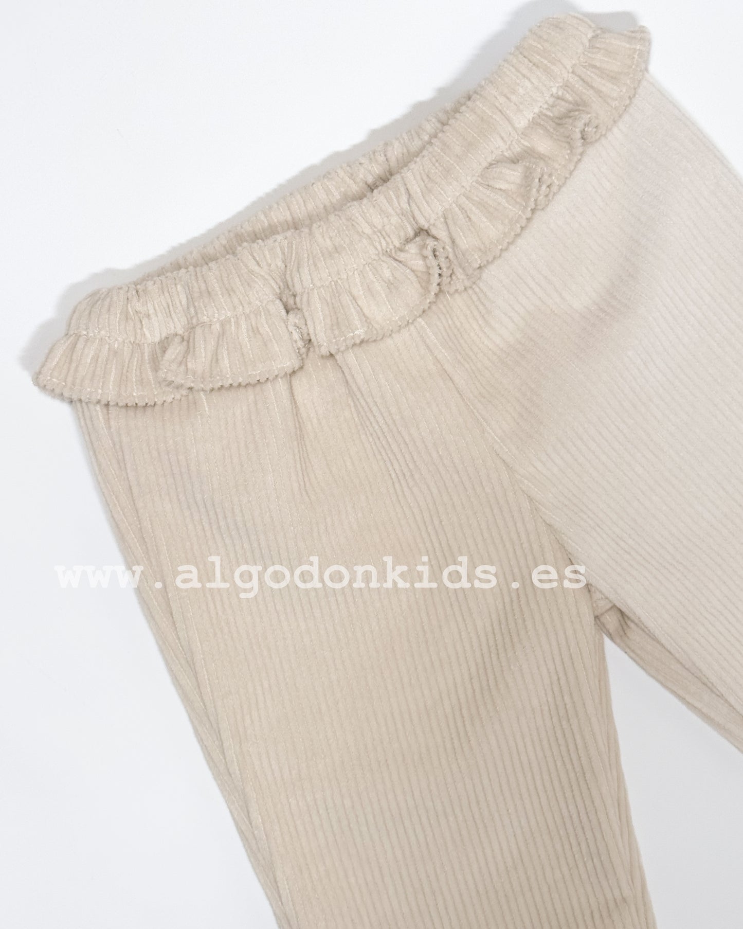 PANTALÓN PANA VOLANTE