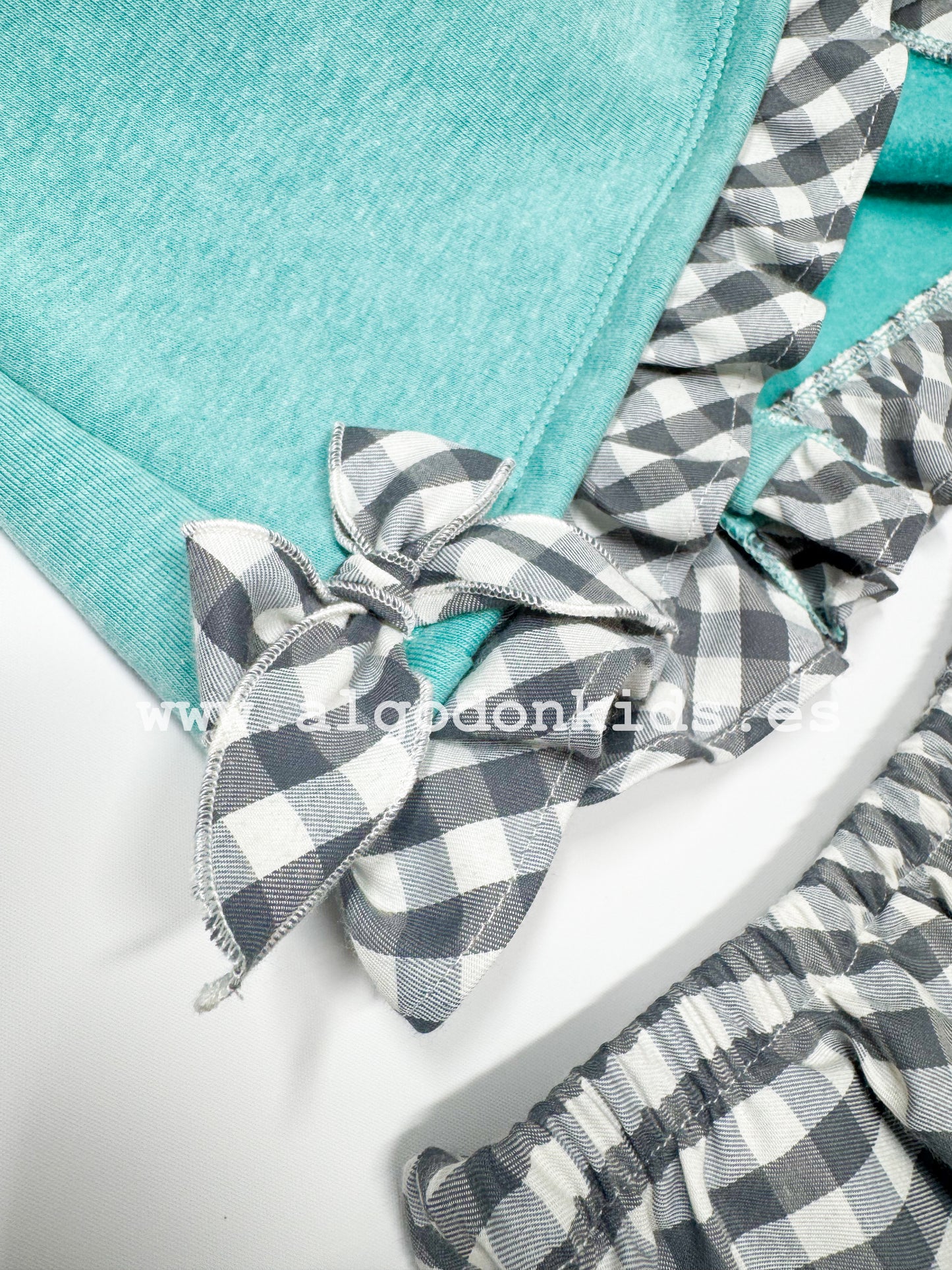 CONJUNTO JOGGER TURQUESA NIÑA