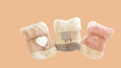 CALCETIN PELITO BEBÉ