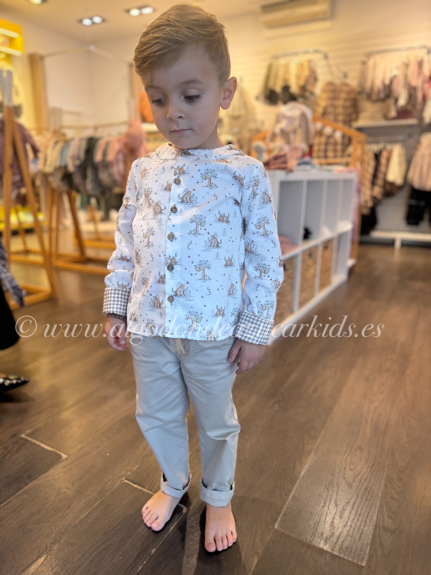 PANTALON BEIGE BOLSILLOS